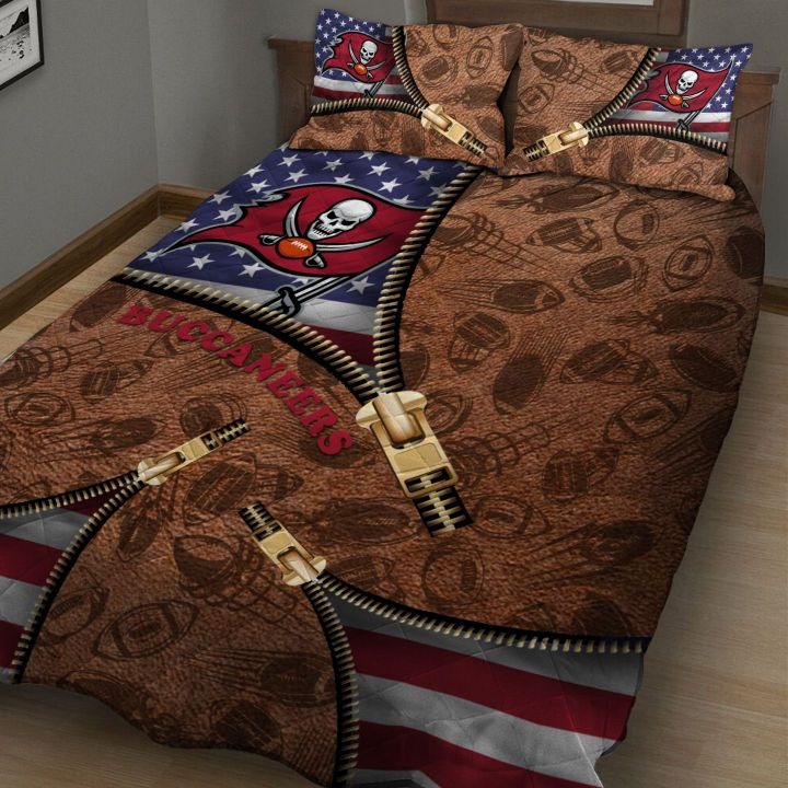 Tampa Bay Buccaneers NFL American Flag Leather Pattern Bedding Set