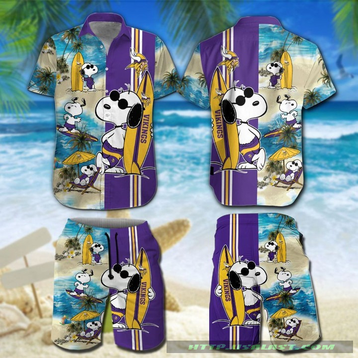Top FindingMinnesota Vikings Snoopy Surfing Hawaiian Shirt