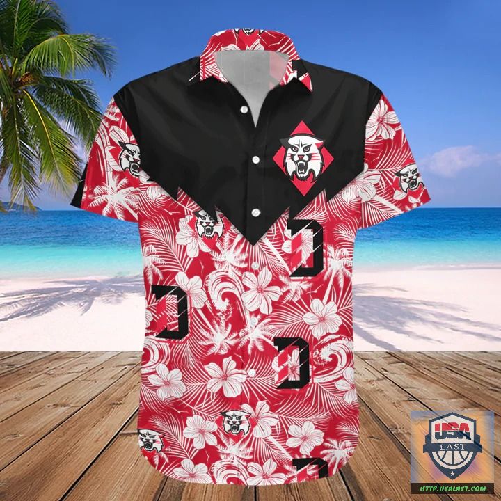 Best Gift Creighton Bluejays NCAA Tropical Seamless Hawaiian Shirt
