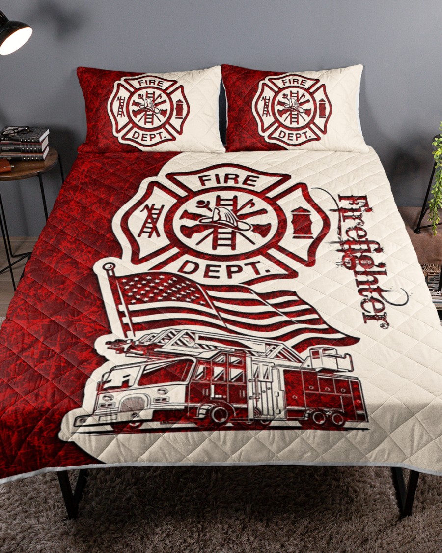 Love firefighter quilt bedding set