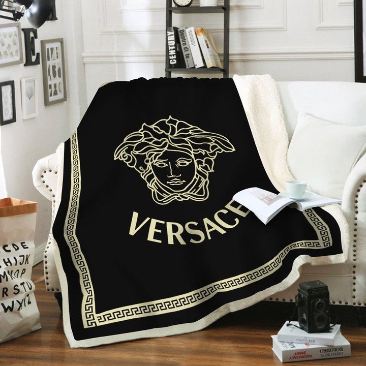 Best Quality Versace French Luxury Fleece Blanket Original 174