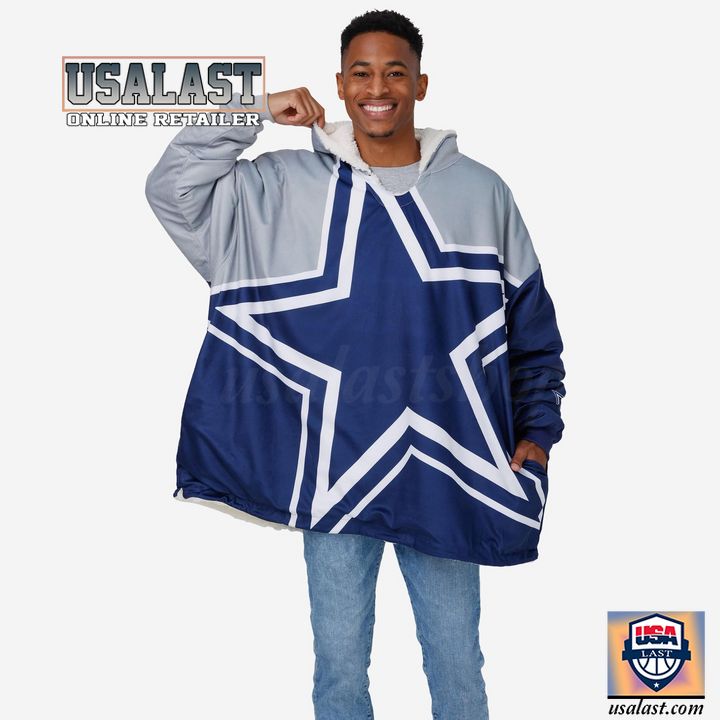 Personalized NFL Skull Dallas Cowboys Sherpa Hoodie Blanket - LIMITED  EDITION