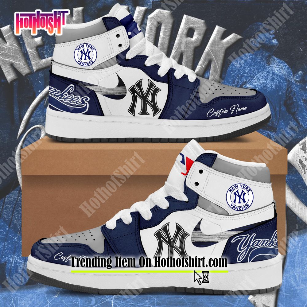 New York Yankees MLB Team Personalized Air Jordan 4 Sneaker - The